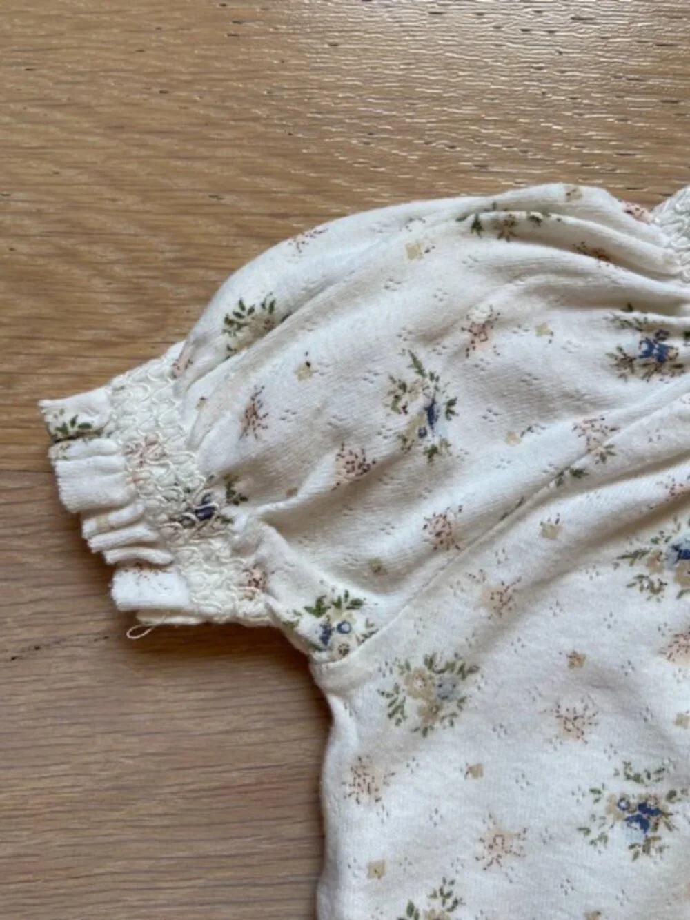Ralph Lauren size 18-month baby blouse, cream floral pattern, smoking details
